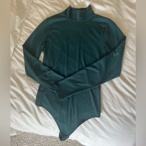 Abercrombie Long-Sleeve Seamless Fabric Mockneck Bodysuit in Teal Green